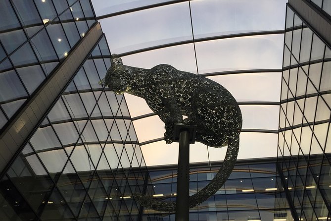 The Dark Side of Aberdeen: A Self-guided Audio Walk - Stop 1: Mercat Cross to Marischal College, Aberdeen’s crown-jewel finish