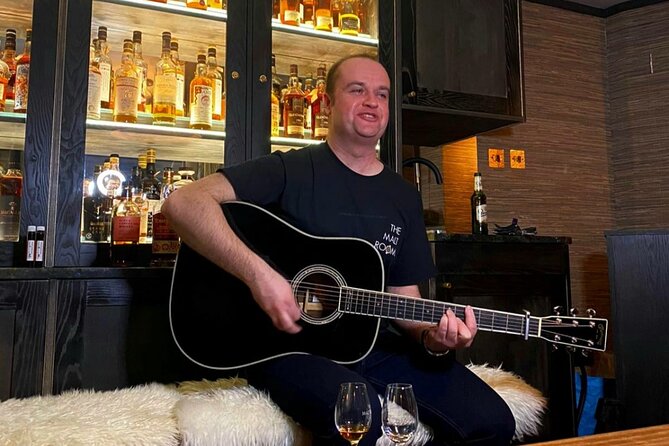 The Malt Room Whisky Gigs - Who this whisky gigs night is best for