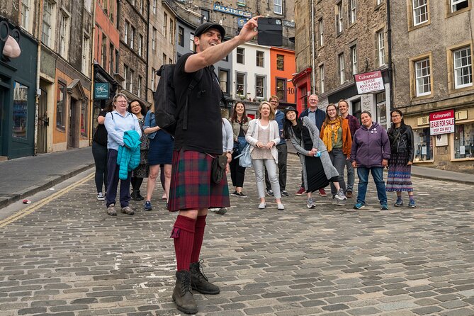 The Mountebank Comedy Walk of Edinburgh - Where the walk starts: Monkey Barrel Comedy and Scottish vocabulary warm-up