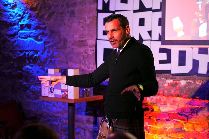 The Mountebank Comedy Whisky Tasting - Entering the Waverley Bar at 3:15 pm