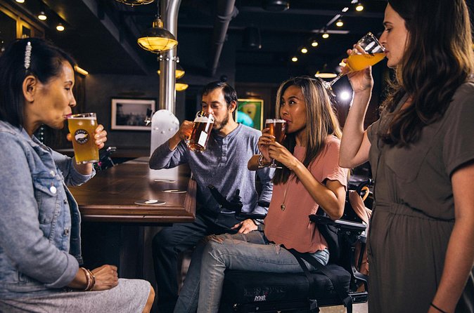 Thirsty for Edinburgh: Scotlands Best Historical Pub Tour - Stop 2: Edinburgh Castle Tunnels and the Resident Banshee Pub