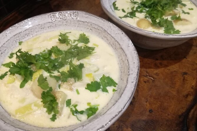 Traditional Scottish Cooking Class & Dinner with Edinburgh Local - How the 3-course flow keeps you from feeling rushed