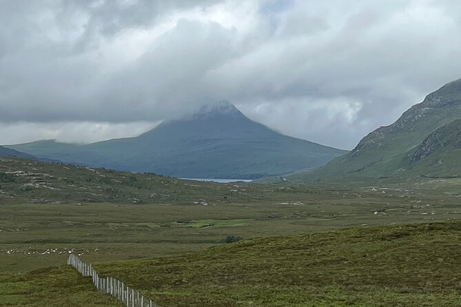 ULLAPOOL PORT Cruise Ship Tour, Ardvreck Castle, Rocks & More - Key highlights worth planning around