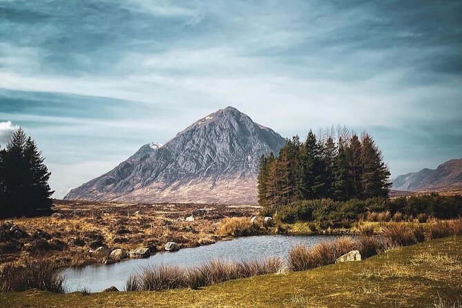 Ultimate Day tour Edinburgh: Glencoe, Highland Cows, Loch Lomond - Loch Lomond Drive-By: Photo Stops and the Famous Song