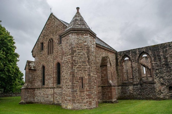 Urquhart Castle, Culloden, Clava Cairns, Loch Ness - Price and logistics: does $220.84 feel like value?