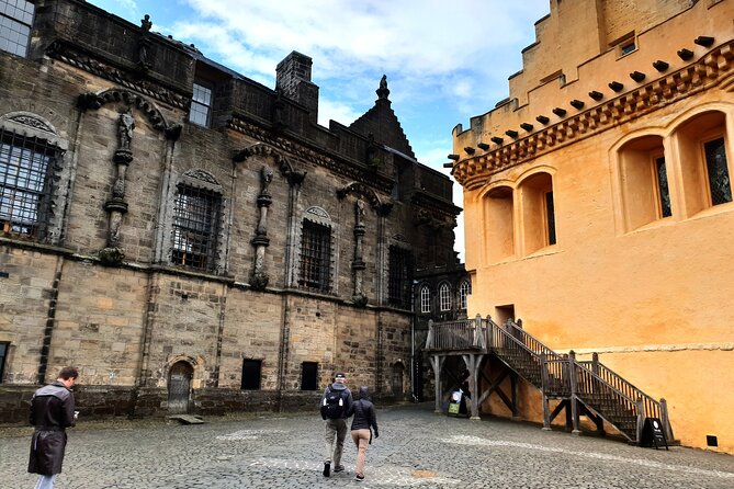 Wallace monument, Stirling Castle, Linlithgow Palace Private Tour - Key highlights worth knowing