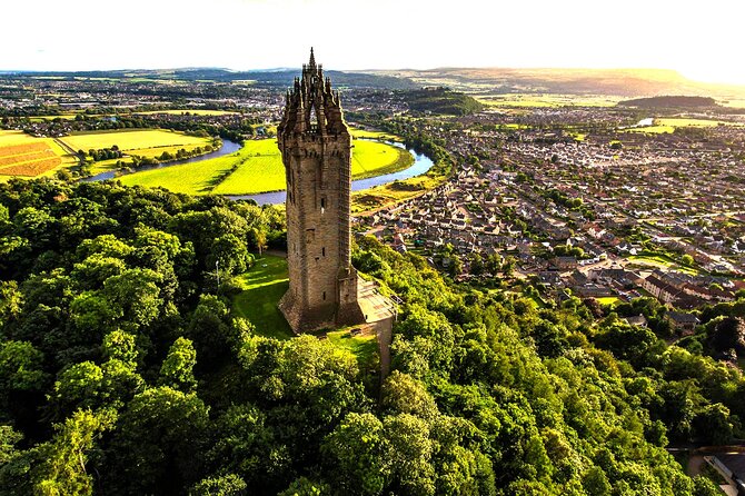 Wallace monument, Stirling Castle, Linlithgow Palace Private Tour - Forth Bridges stop: quick views, big engineering scale