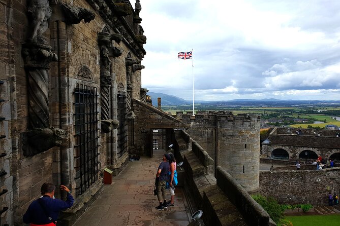 Wallace monument, Stirling Castle, Linlithgow Palace Private Tour - Wallace Monument: a story tower with a real climb