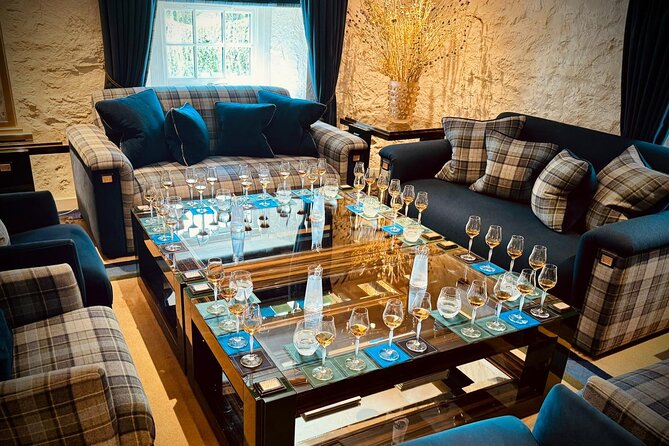 Whisky Adventure - Private Day Tour from Edinburgh - Glengoyne Distillery in a Quiet Glen